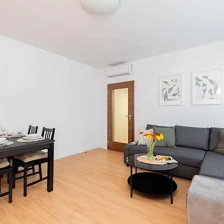 Apartment Old Town Oasis 3 Bratislava
