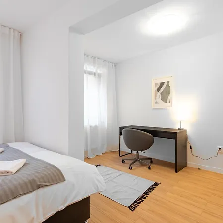Old Town Oasis 3 Apartment