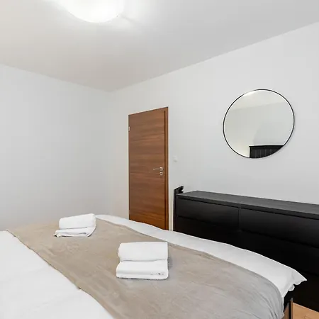 Apartment Old Town Oasis 3 *